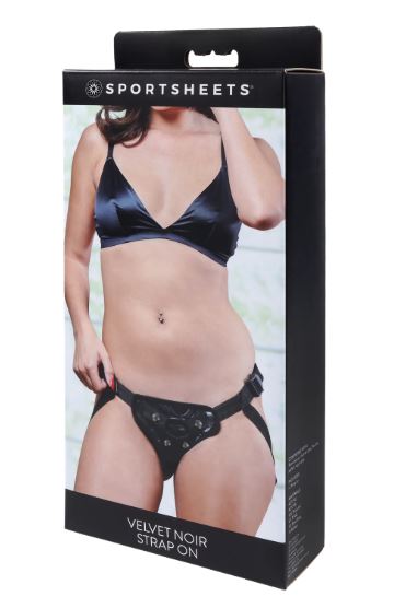 VELVET NOIR STRAP ON