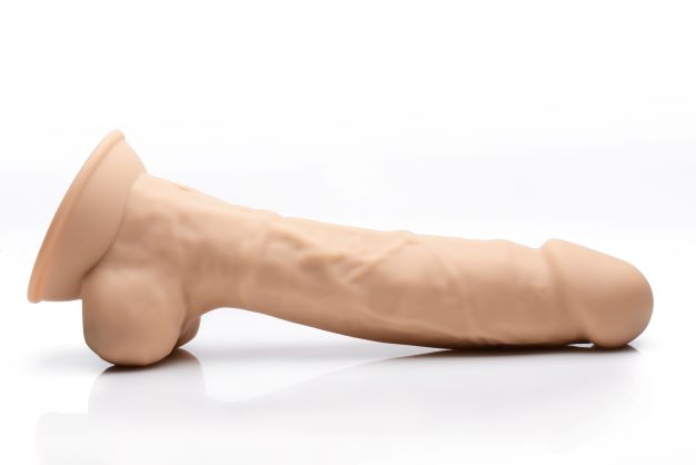 FLESHSTIXXX 8IN VIBRATING DILDO W/ BALLS MEDIUM