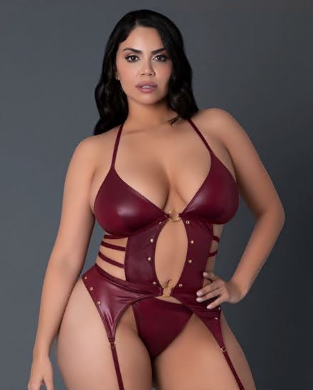 LUST FETISH KIRA 2/X