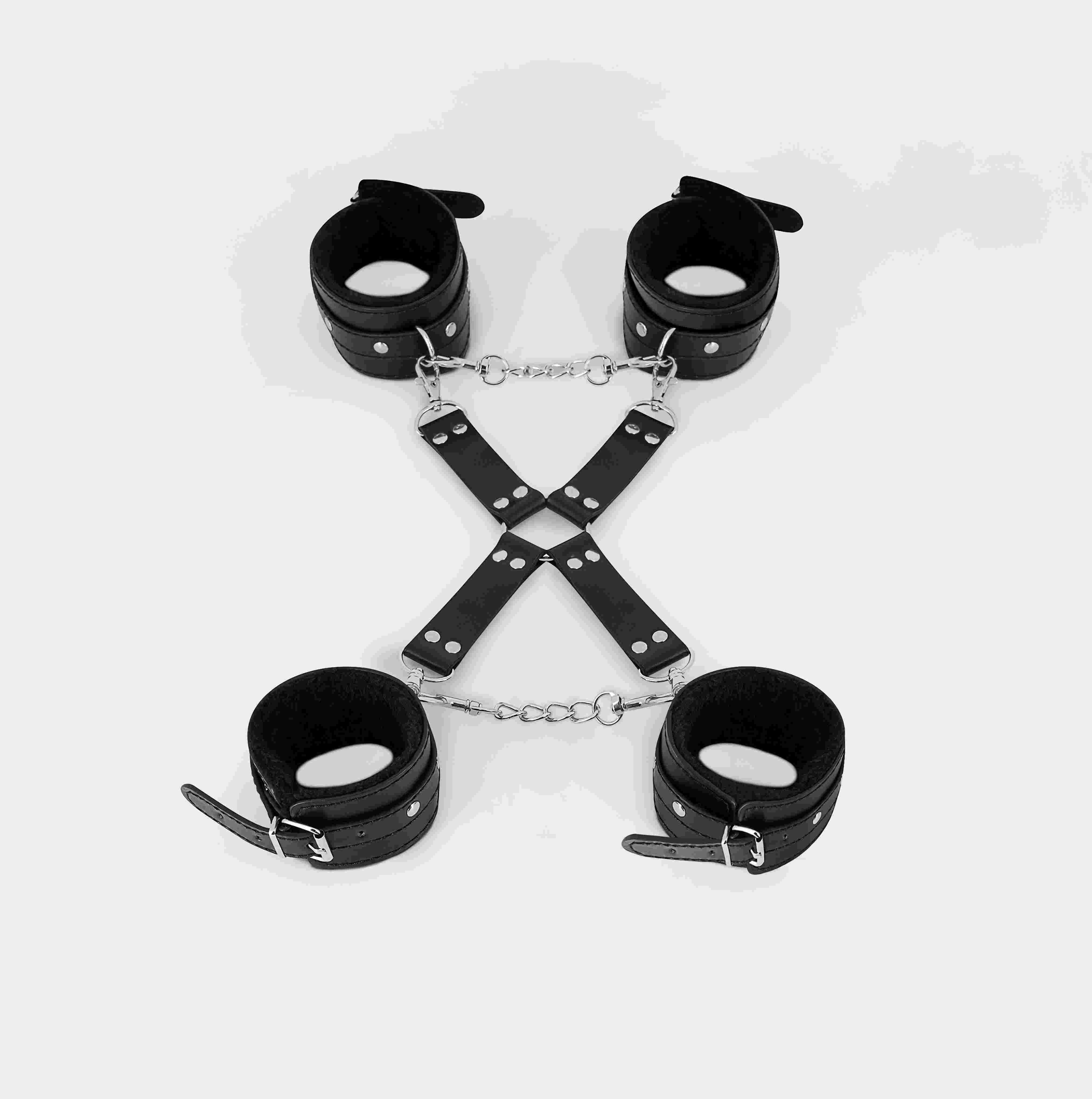 ALL 4'S FUZZY CUFF SET