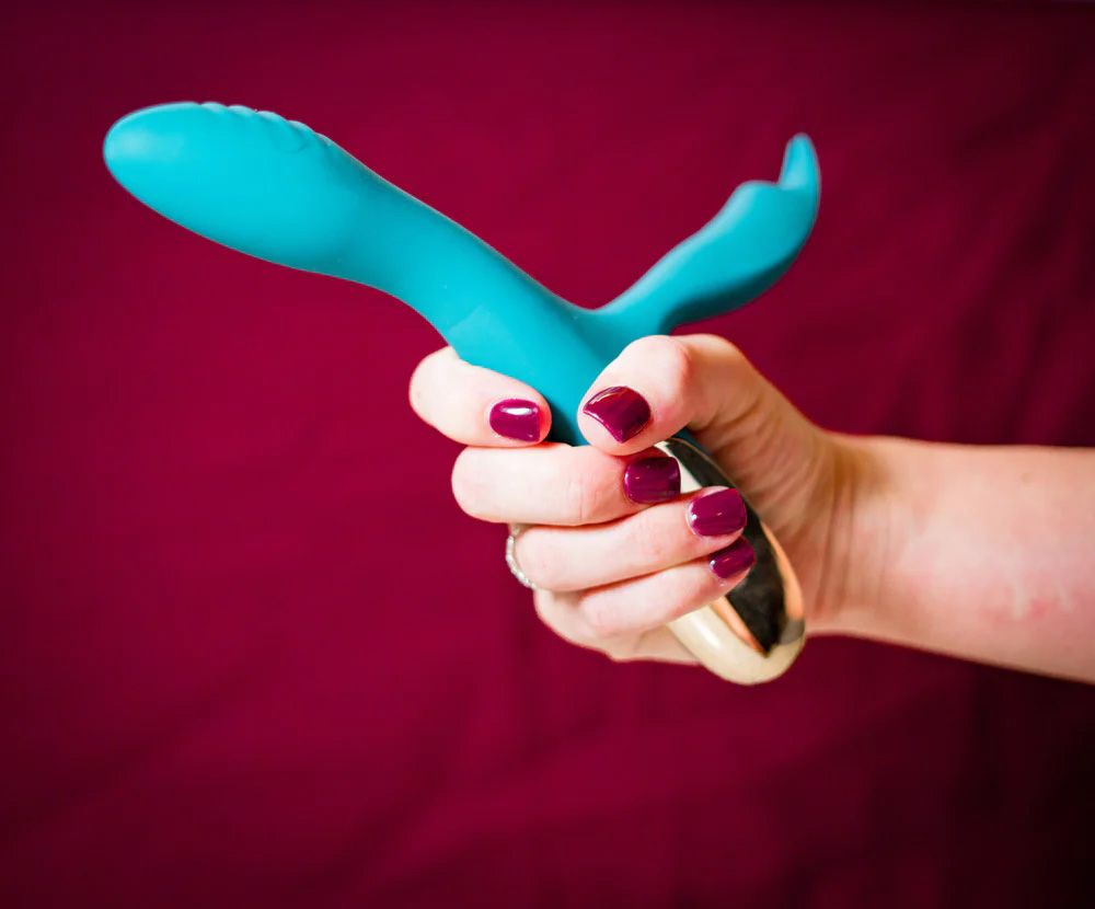 SKYLER SILICONE BENDABLE TEAL RABBIT