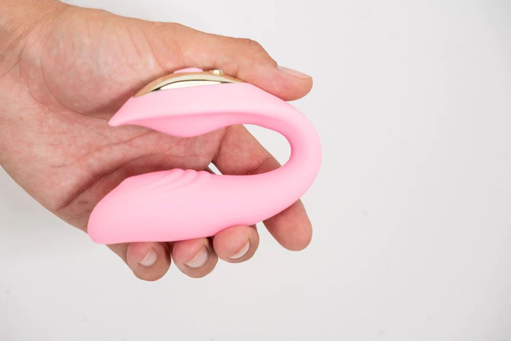 HARMONIE PINK BENDABLE DUAL VIBRATOR W/ REMOTE CONTROL