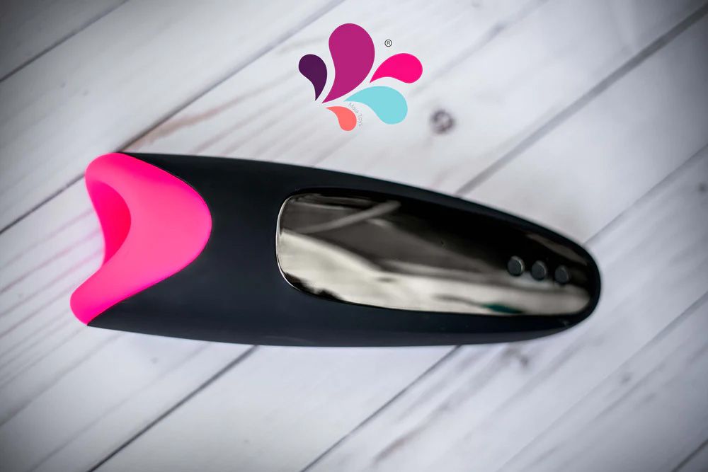 PIPER RECHARGEABLE MULTI FUNCTION MASTURBATOR W/ SUCTION