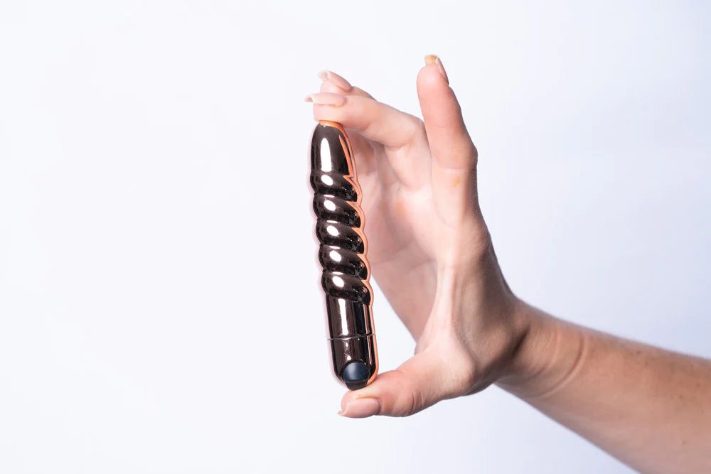 LOLA ROSE GOLD SUPER CHARGED BULLET