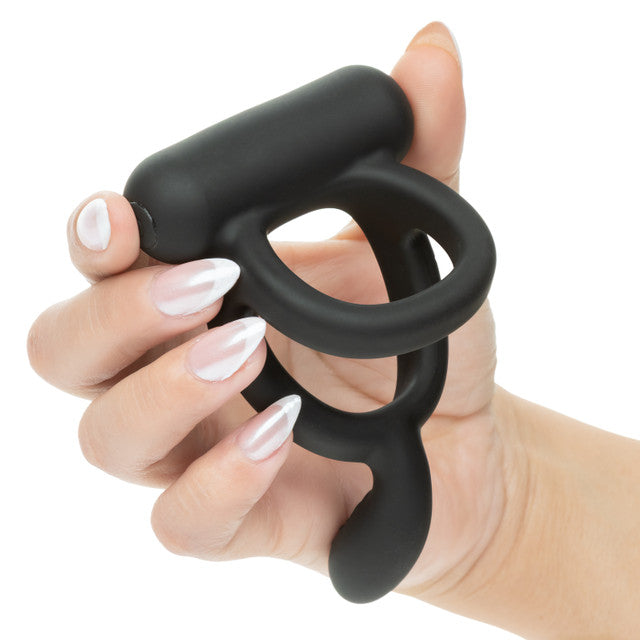 CLOSER RING CARESS