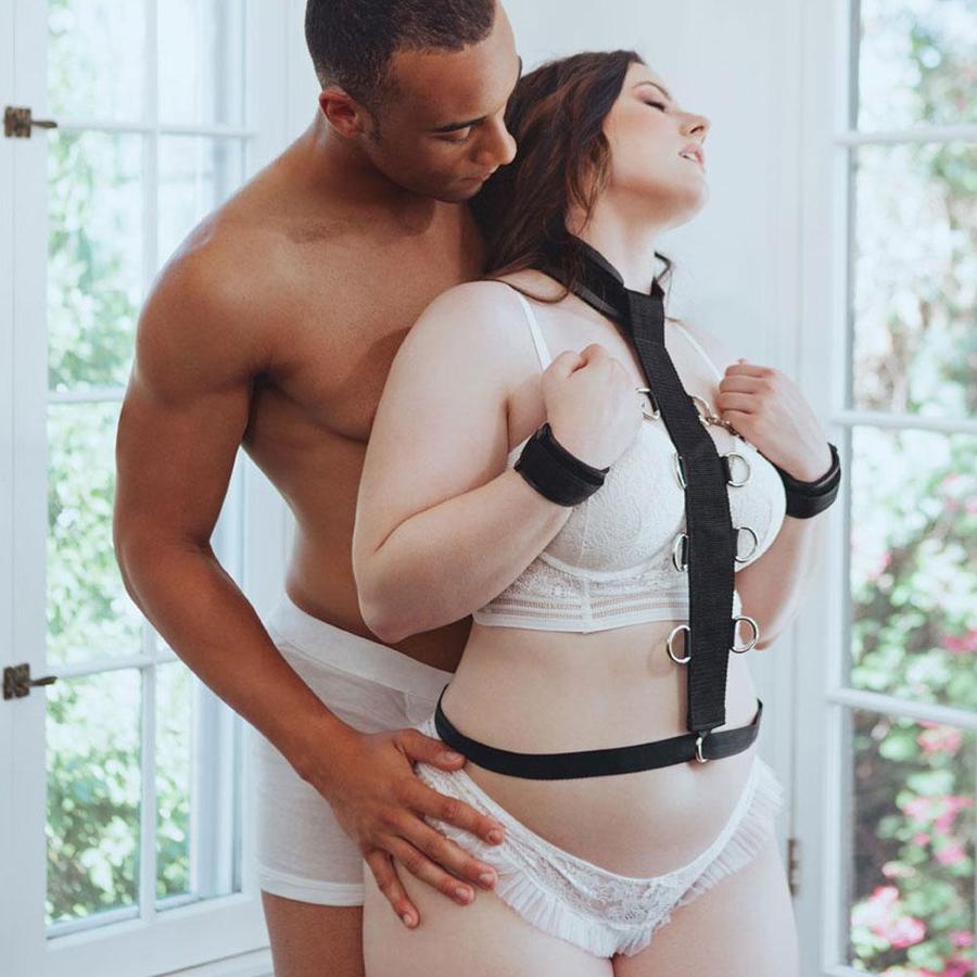 PREMIUM NECK & WRIST RESTRAINT