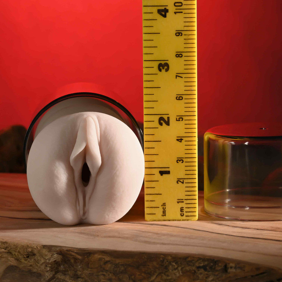 ZERO TOLERANCE RILEY RIED MOVIE WITH MINI VAGINA STROKER