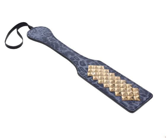 COUGAR STUDDED PADDLE