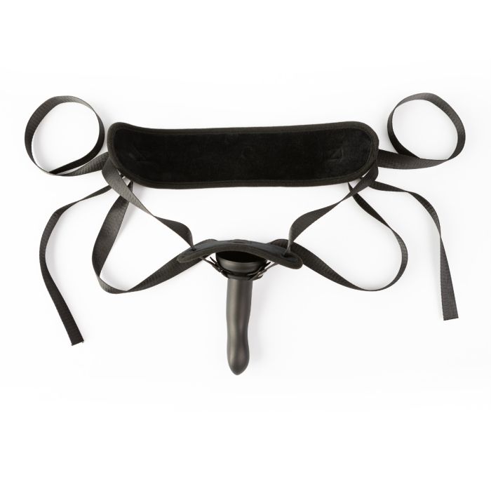 SEI MIO COCKED AND LOADED ADVANCED STRAP ON HARNESS AND 6.5 DILDO